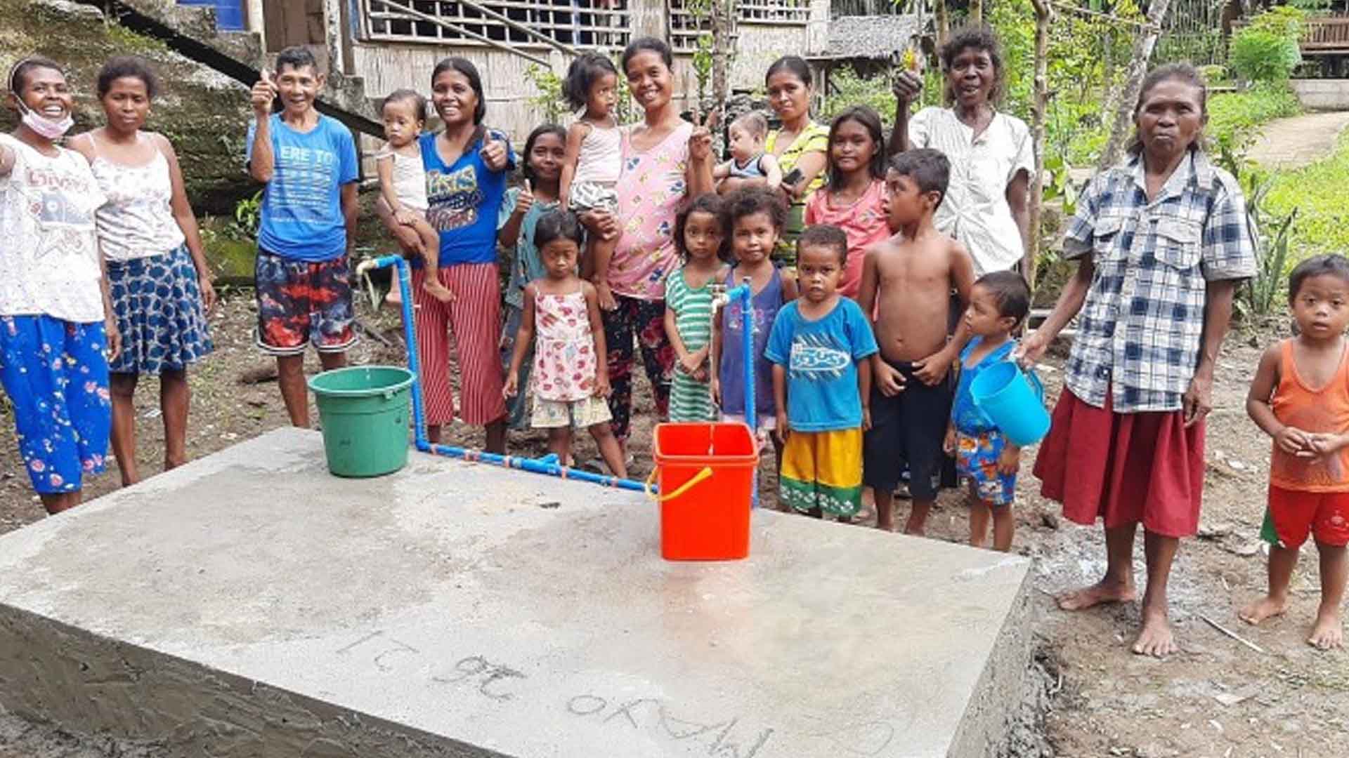 Leyte University Brings Water To Mamanwa Tribe In Samar - PAGEONE