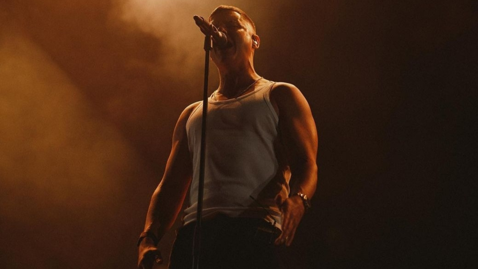 Lukas Graham: Meet the Danish Singer Behind '7 Years